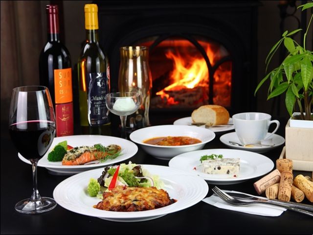 お料理も自慢のホテルです♪