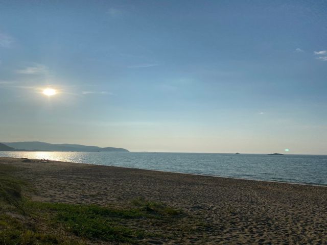 夕日は絶景です。周辺のお散歩も楽しいですよ。