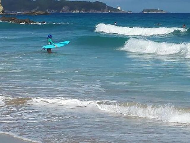 目の前は綺麗な海!休日はマリンスポーツもできます♪