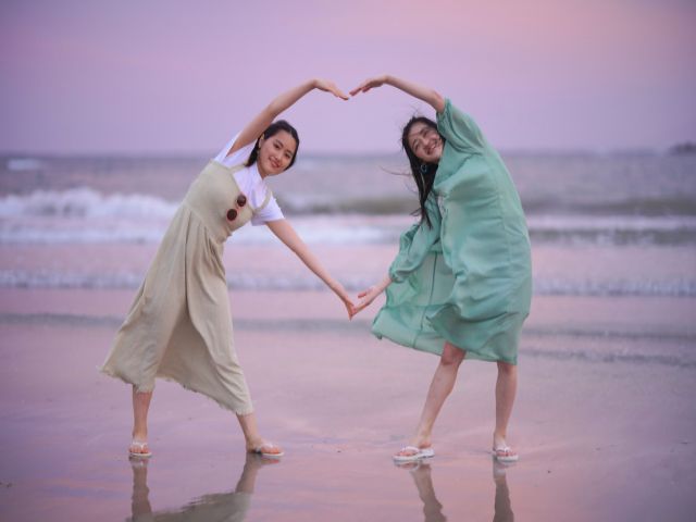 友人同士でも大丈夫ですよ～♪思い出にお仕事いかがですか？！