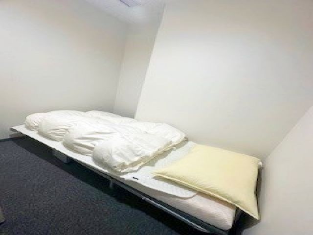 利用できる仮眠室★コンセントもあり快適！