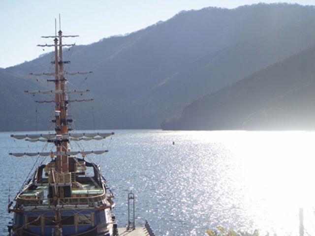 休日に海賊船に乗ることもできるエリアなんです