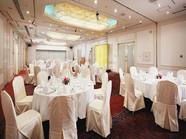 ホテル宴会スタッフのお仕事☆