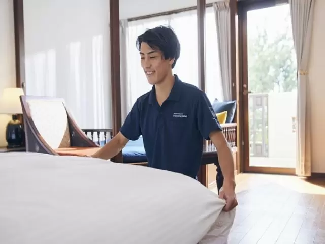 客室清掃もチーム制で動くので未経験でも安心！