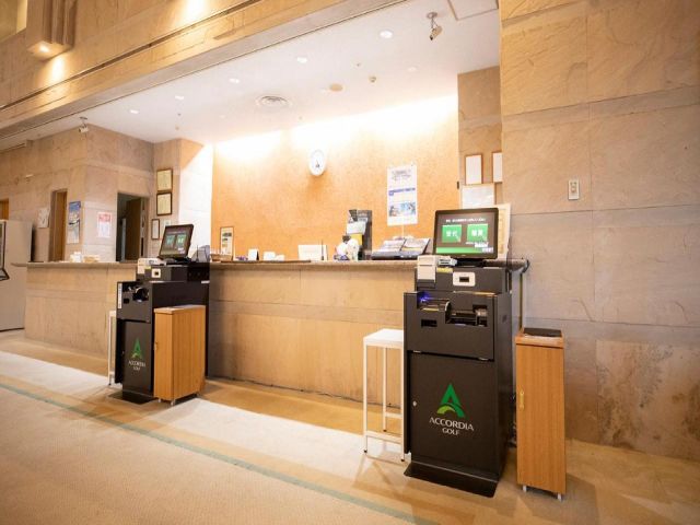 ホテル・ゴルフ場　フロントの様子