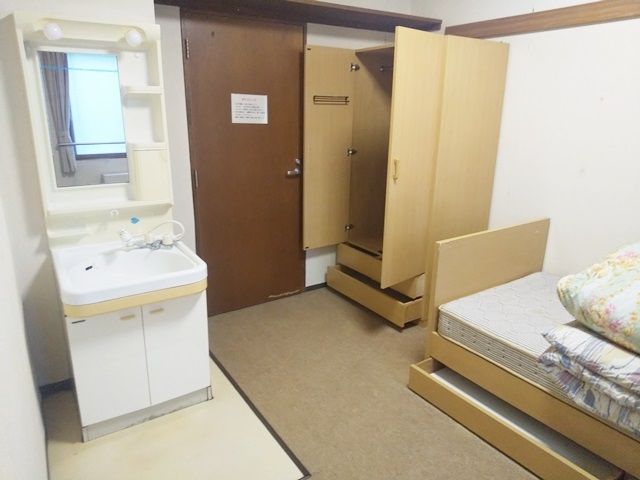 洗面台付の寮があるなんて…(*´▽｀*)快適ですね☆