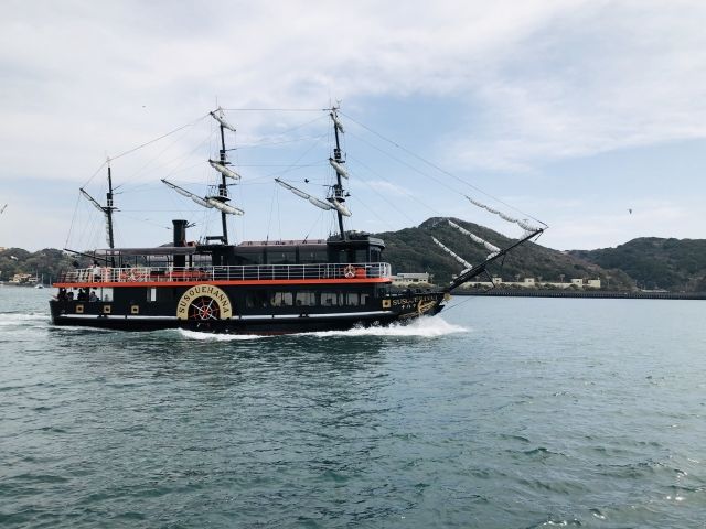 お休みの日は観光しましょう！