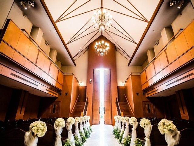 ～ホテル内には結婚式場やおしゃれなレストラン～
働きながら幸せな瞬間も目撃することも…