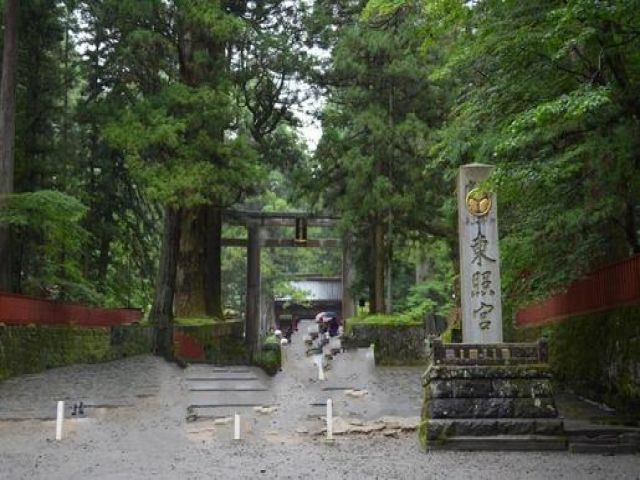 少し足を延ばせば、有名な観光スポットが多数！休日には観光も楽しんでください！
