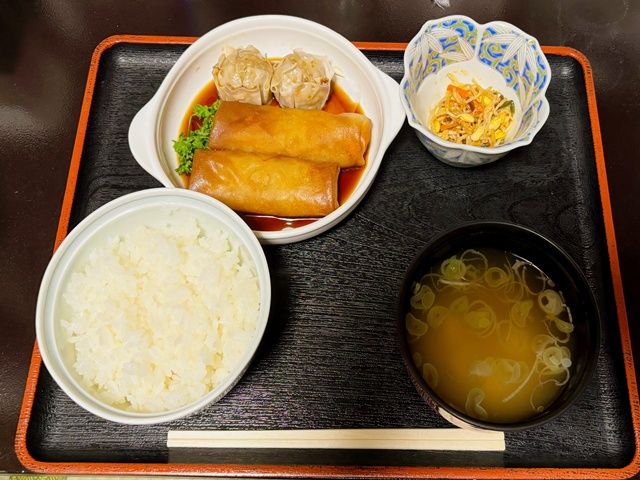 日替わりの賄いは美味しいと好評です！