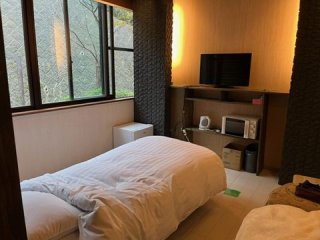 《館内寮×温泉入り放題×職場環境◎》人気エリア箱根でのお仕事！！