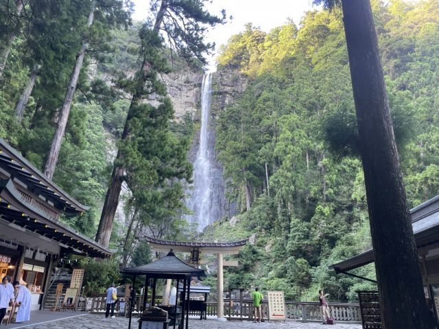 日本3大名瀑の那智の滝が見えるホテル♪