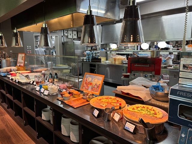 彩り豊かなおしゃれビュッフェ♪（時期によりメニューは変わります）