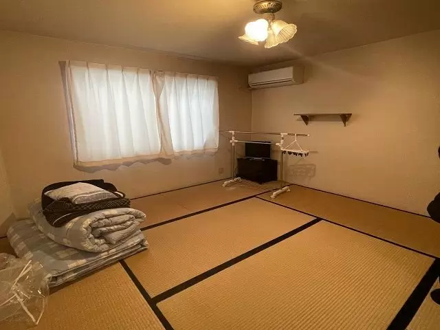 広くて快適な寮を貸していただけます。
通勤は徒歩3分圏内です！！！