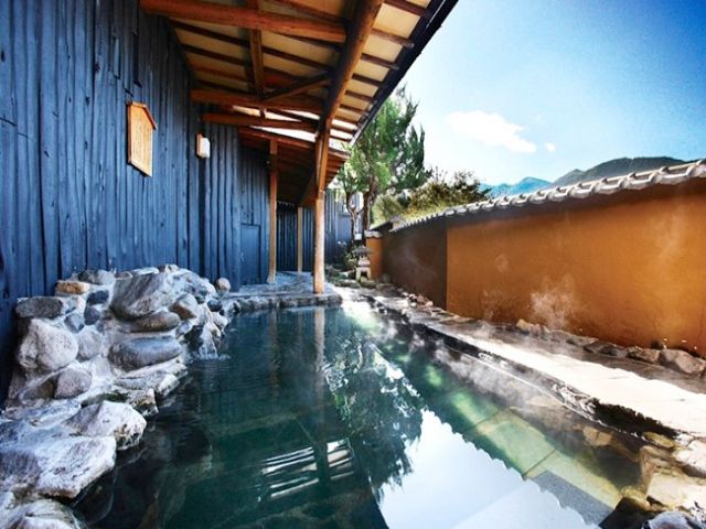 毎日温泉に入ってリフレッシュしましょうね(≧▽≦)