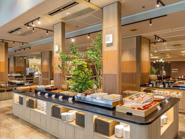 バイキング・会席料理の対応があります。