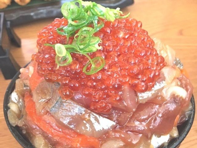 海鮮料理も大人気のエリア