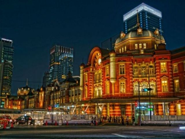 最寄駅は表山参道です！