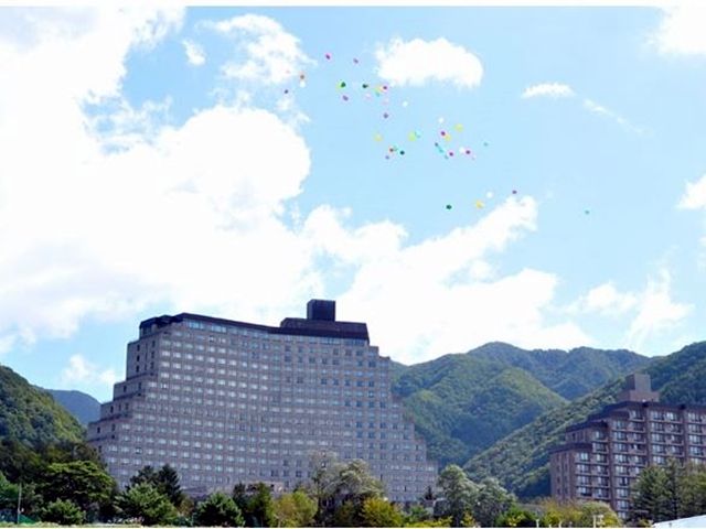 フロントのお仕事！
未経験の方でも就業が可能☆