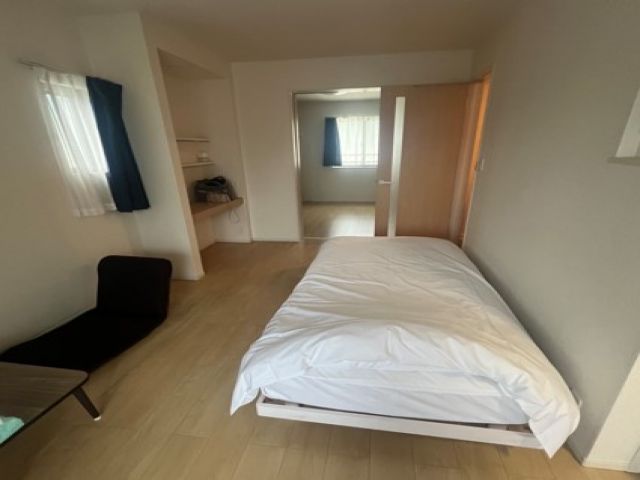 基本的な家具家電がついております！お写真も沢山あるので気になる方はご連絡ください！