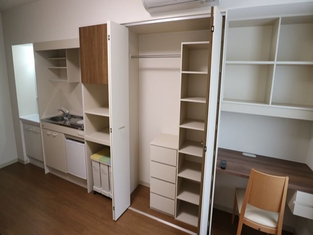 寮部屋内の設備も充実しており申し分なし！