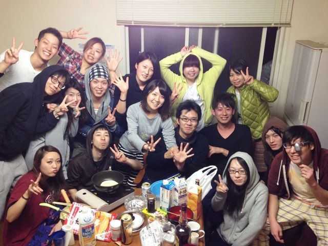 スキー場スタッフとの寮も近く、同年代の仲間やちょっとした国際交流なんかも出来ますよ☆