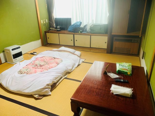元民宿だったところを寮として利用できます。
畳のお部屋で十分広いです。