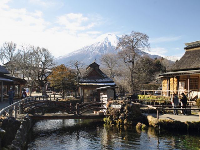 周辺には観光施設が盛りだくさん！利便性が高いのもおすすめポイントです☆彡