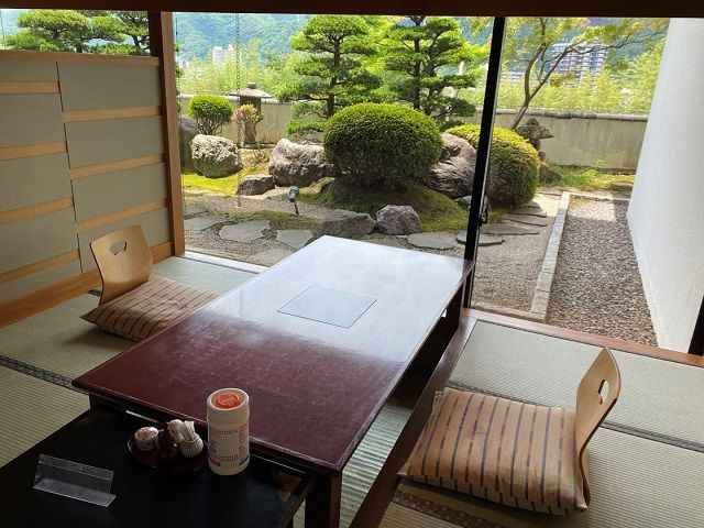 素敵な庭園を臨むレストラン★