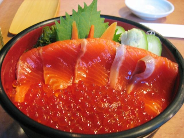 函館といえば海鮮！ふらっと立ち寄った回転寿司屋でもサイコーにおいしいお寿司が味わえる！