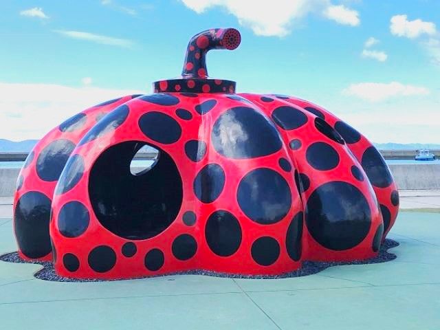 大人気の直島でのお仕事！