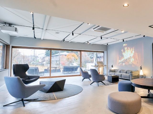 お客様が快適に別荘で滞在できるようサポートをするお仕事です！