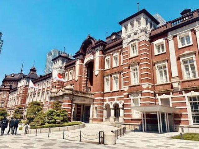主要な駅周辺にあるホテルで住み込みのお仕事!環境重視の方に特におすすめです!