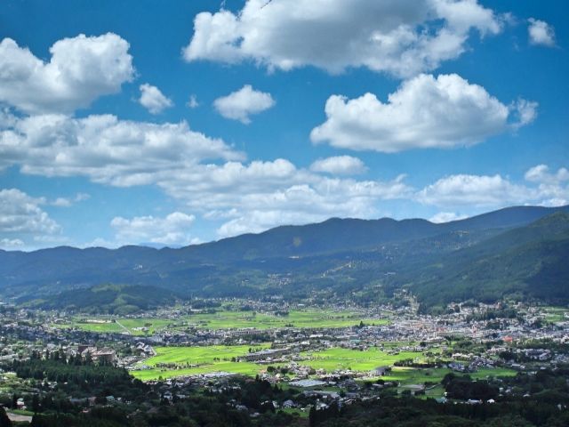 湯布院のハイクラス旅館で1300円の高時給募集！