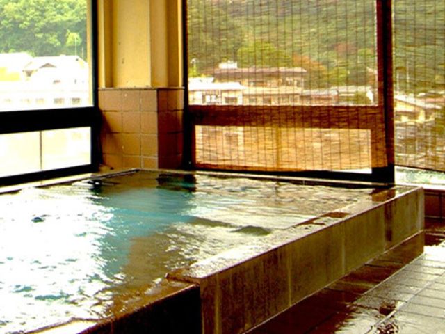 温泉利用可能なので日々の疲れも取れちゃいます♪