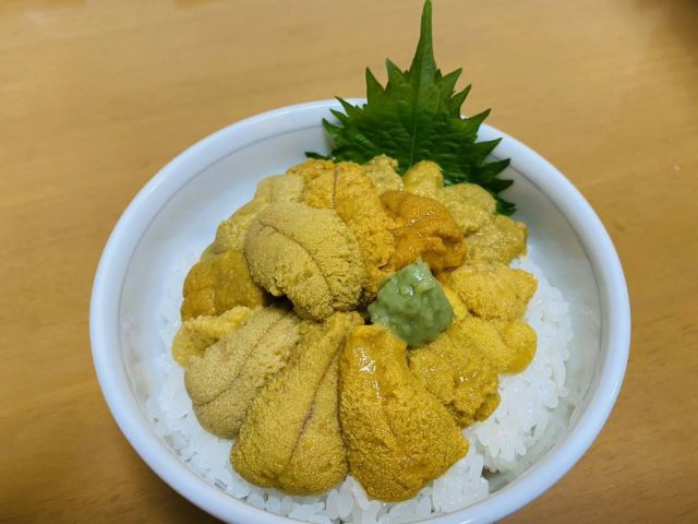 シーズンではおいしい海鮮も食べられます♪