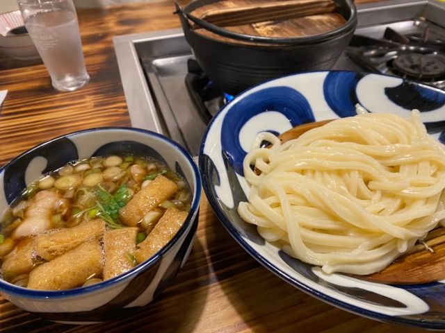 伊香保の名物、水沢うどん！観光の中心地にある旅館なので、休日も楽しめること間違いなしっ