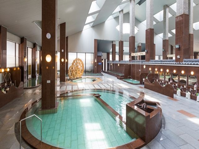 自慢の温泉にも入り放題☆