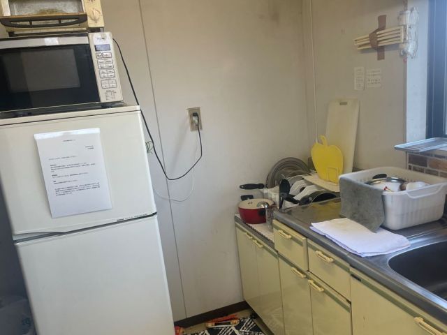 共同のキッチンもあり！自炊可能です