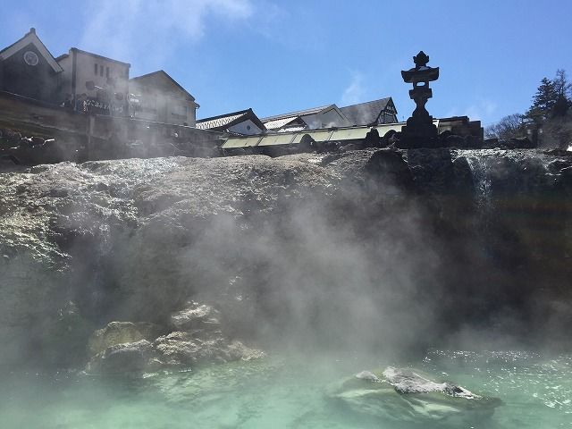☆草津の中心地、『湯畑』です。近くには足湯もあるので是非温まってみて下さい☆