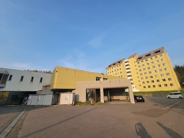 しらかば寮外観