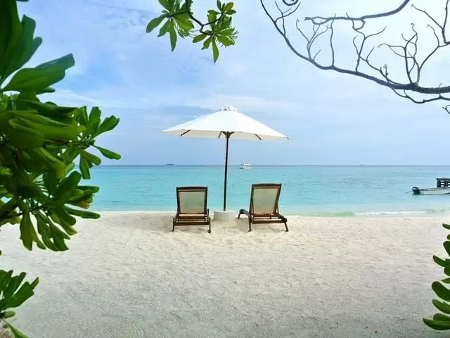 沖縄本島はキレイな海もたくさん♪お休みの日はレンタカーを借りて、美しい景色を見に行こう！