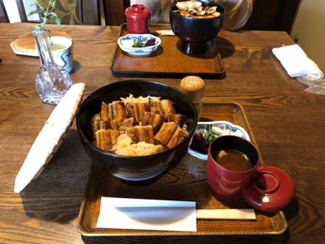 あなご飯やもみじ饅頭やお好み焼きなど、
広島の名物をぜひご賞味ください☆