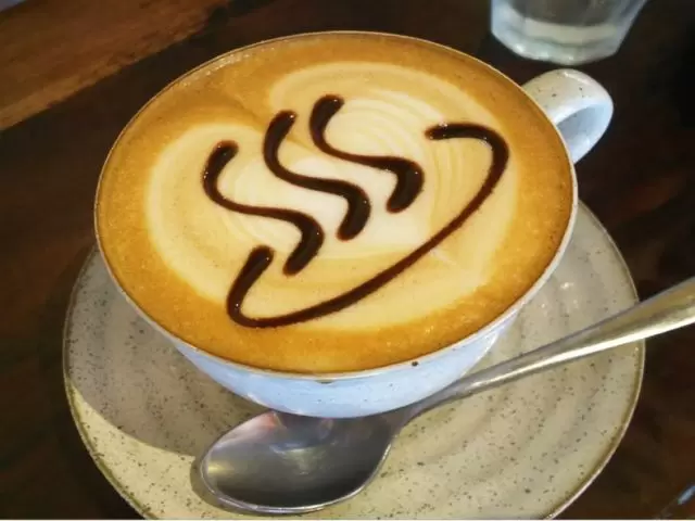 カフェ巡りも出来ますよ！