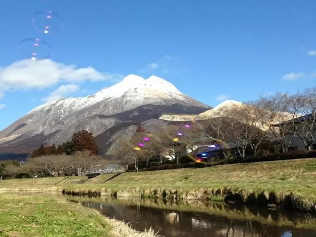 超人気の温泉地“湯布院”の有名旅館でのお仕事です。