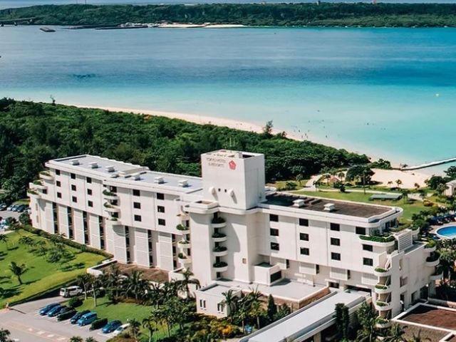 大人気エリア宮古島の求人♪
リゾバスタッフが多くたくさんの仲間が出来ちゃいます♪♪