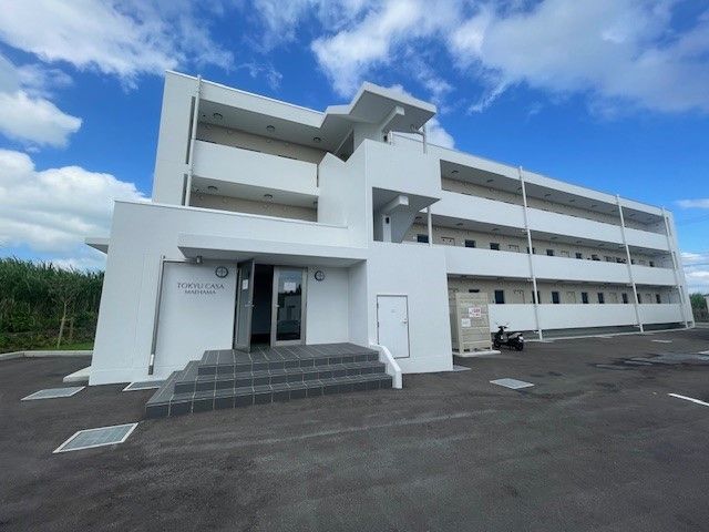 寮は築浅できれいな個室寮をご用意しております♪お部屋にキッチン/トイレ/お風呂もあります！