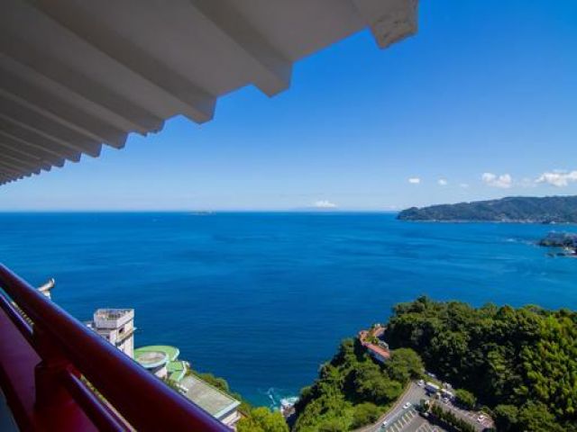 お休みの日は観光も楽しんで下さいね♪