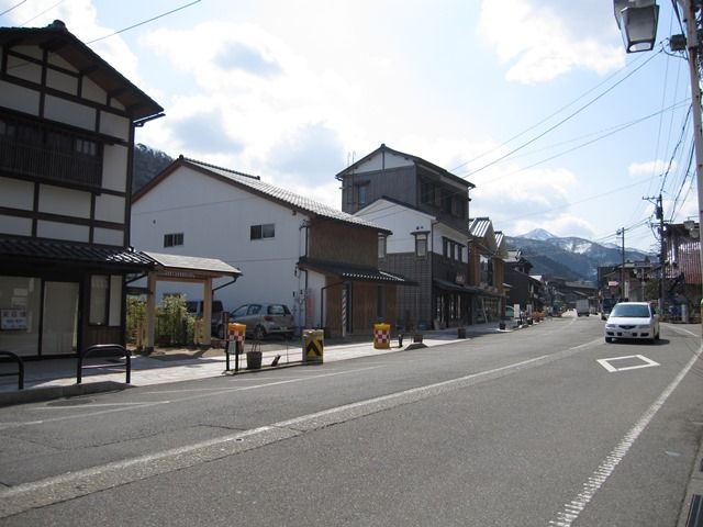 街の風景も和を感じますね！