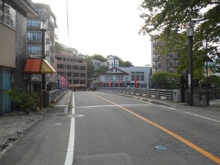 レアなナイトフロントのお仕事！！しかも１Ｒタイプの寮で快適生活！！